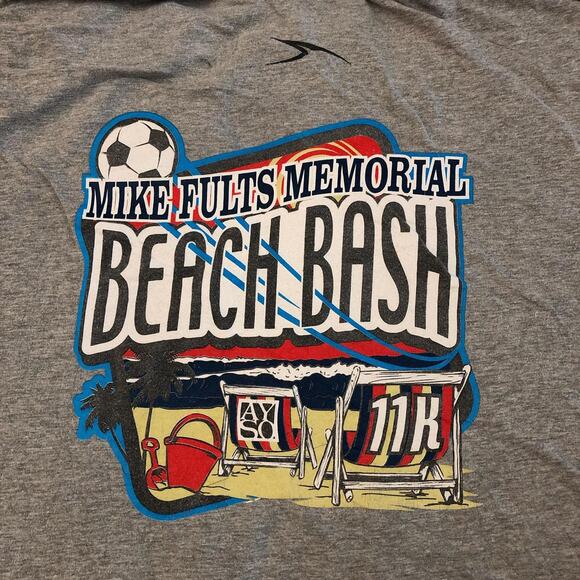 Men’s Grey Mike Fults Memorial Beach Bash Graphic Tee - Picture 4 of 4